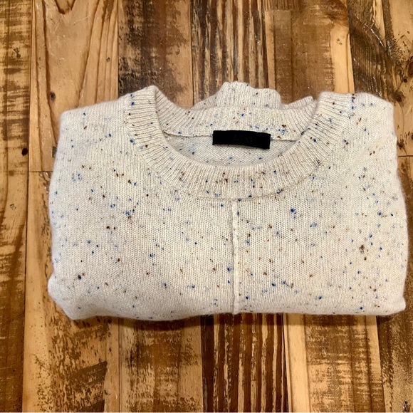 ATM crew neck sweater color off white size medium - Picture 2 of 4